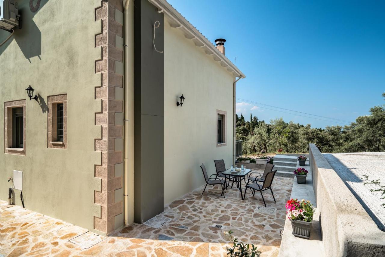 Armonia Villa Lefkada Kariótai Dış mekan fotoğraf